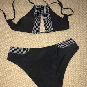 Cupshe Bikini